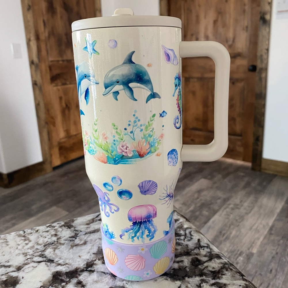 Dolphin and Ocean Theme Travel Mug